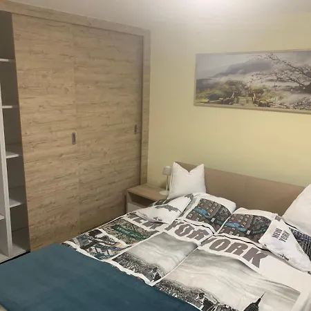 Balaton Wellness Tom Cat Nyaralo 1 Wellness Es 1 Gyermekbarat Apartmannal Kovagoors Exterior photo