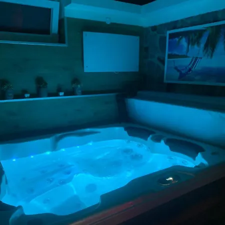 Balaton Wellness Tom Cat Nyaralo 1 Wellness Es 1 Gyermekbarat Apartmannal Kovagoors Exterior photo