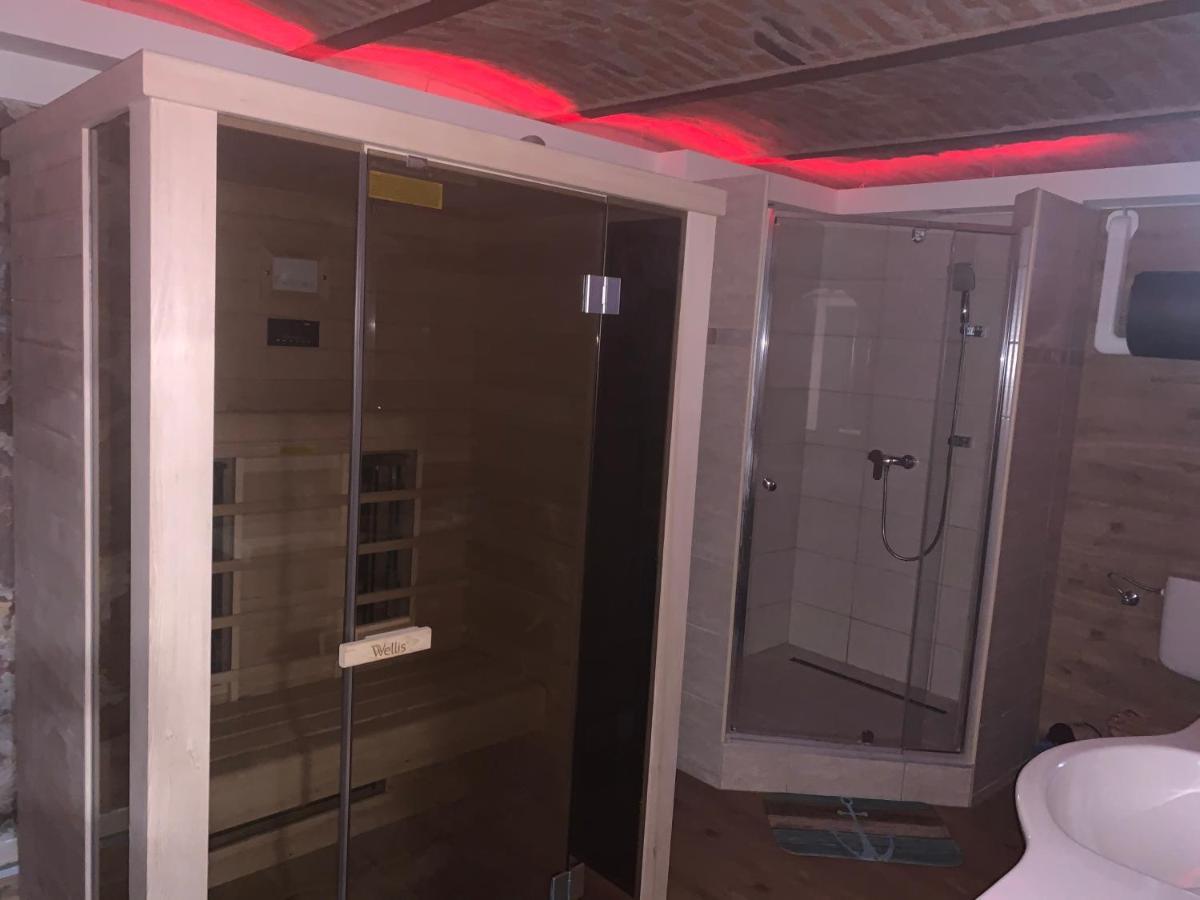Balaton Wellness Tom Cat Nyaralo 1 Wellness Es 1 Gyermekbarat Apartmannal Kovagoors